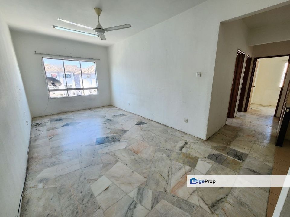 For Sale - Apartment Warnasari 1 Blok Begonia Kristal Puncak Alam, Selangor, Bandar Puncak Alam