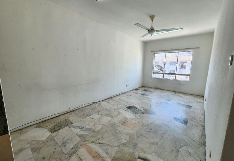 Residensi Warnasari 1