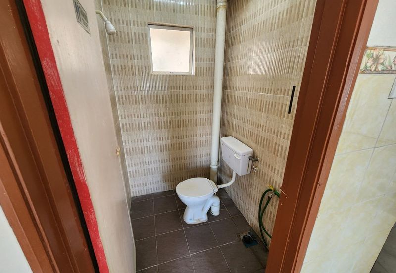 Residensi Warnasari 1