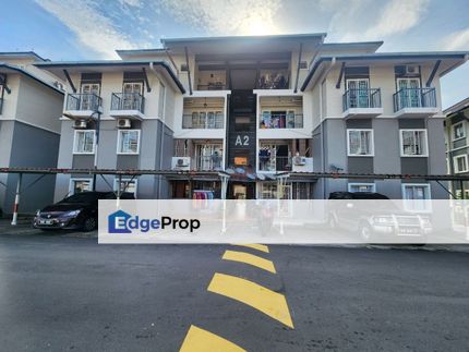 Andari Townvilla Duplex Unit Blok A2 Near Club House, Selangor, Selayang