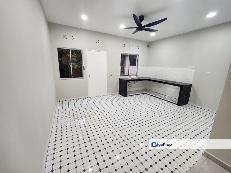 REFURBISHED UNIT | Blok 28 Lembah Hijau 2 Storey Terrace Bandar Tasik Puteri for Sale, Selangor, Rawang