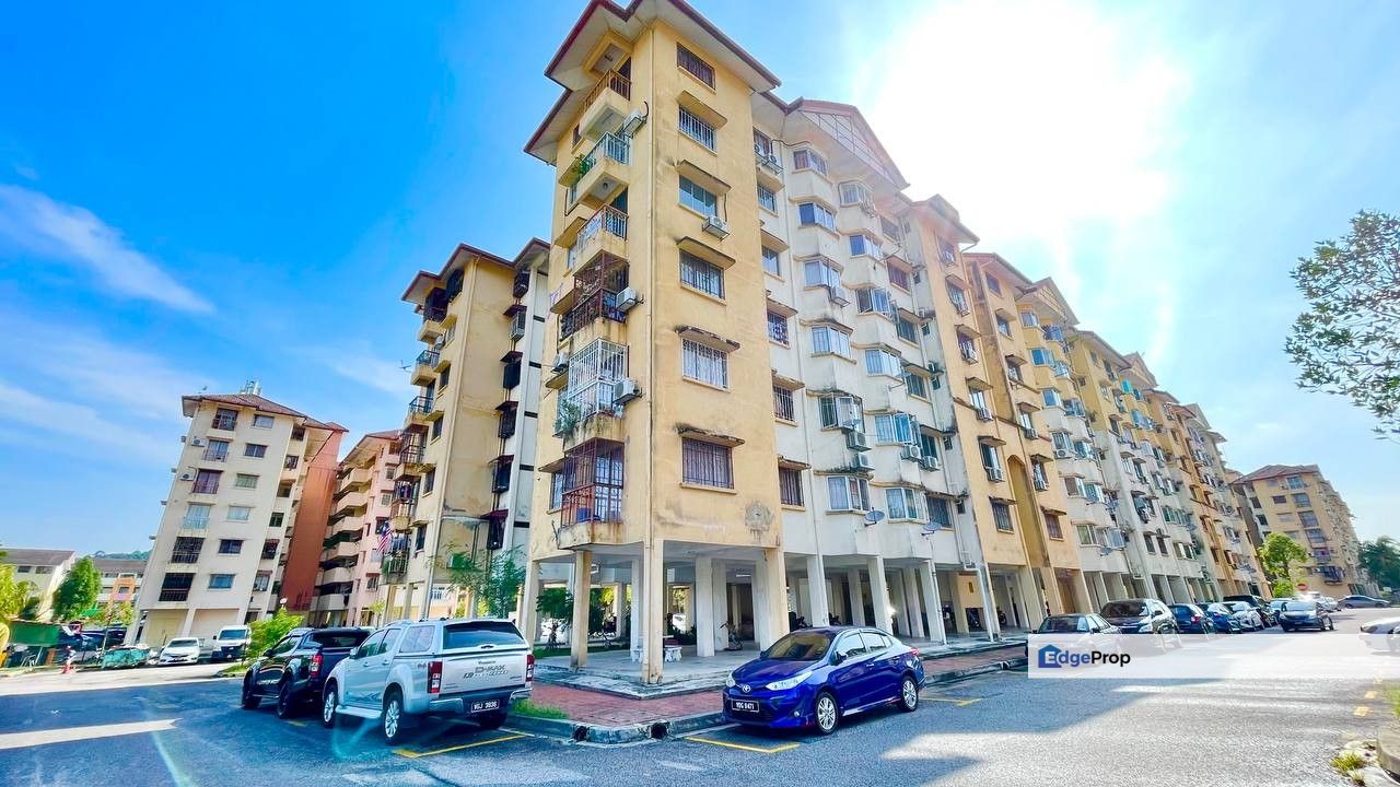 FOR SALE - FULL LOAN Carlina Apartment Kota Damansara PJ, Selangor, Kota Damansara