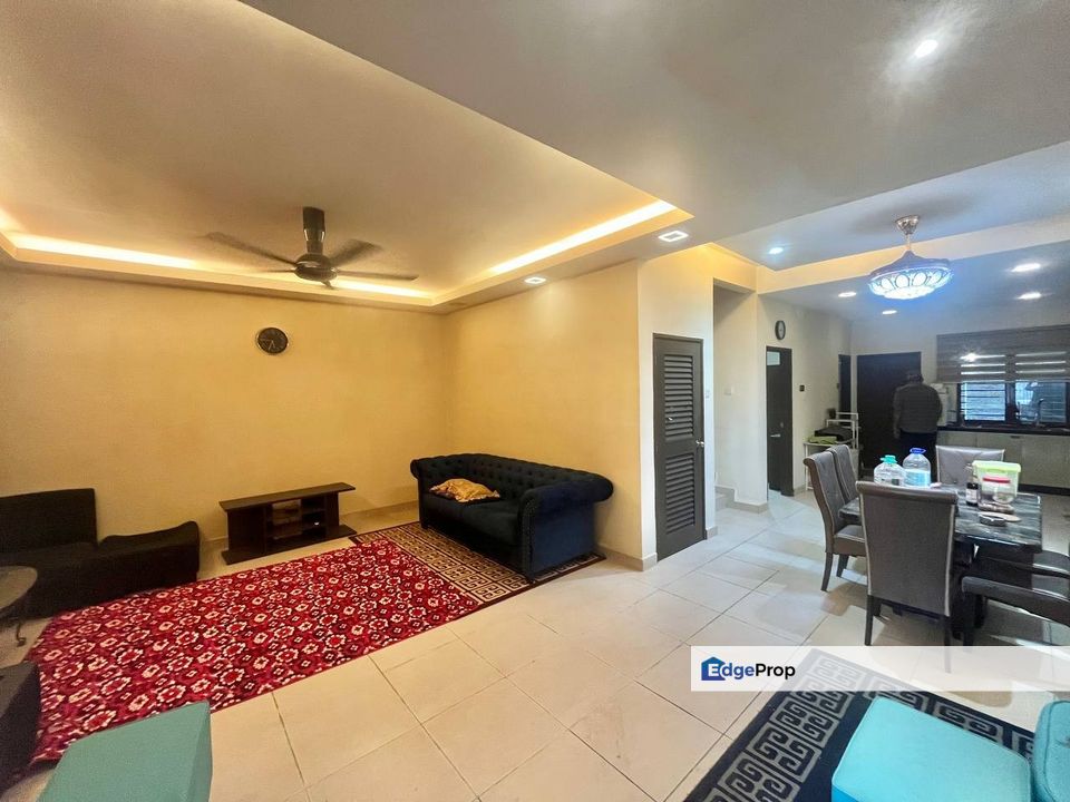 FACING OPEN - 2 Storey Terrace Azalea Homes Taman Kundang Jaya, Selangor, Rawang