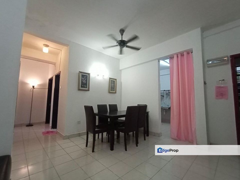 Partly Furnished Level 2 Pangsapuri Seri Galaksi Subang Bestari U5, Selangor, Subang Bestari