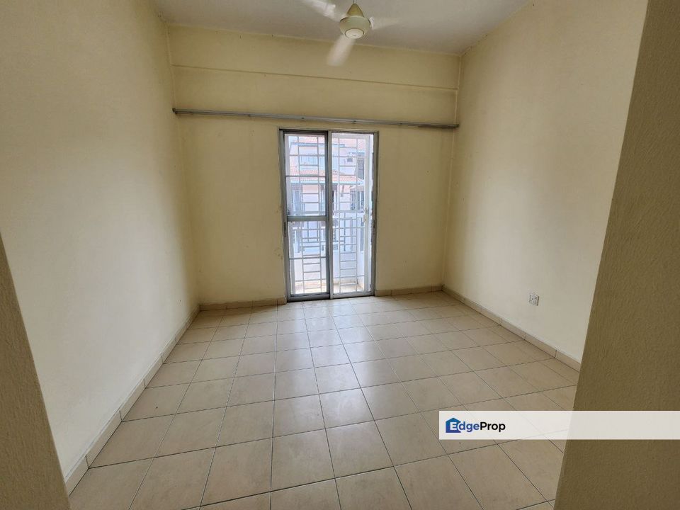 Level 2 Gardenville Townvilla Blok D3 Selayang Heights Batu Caves, Selangor, Selayang