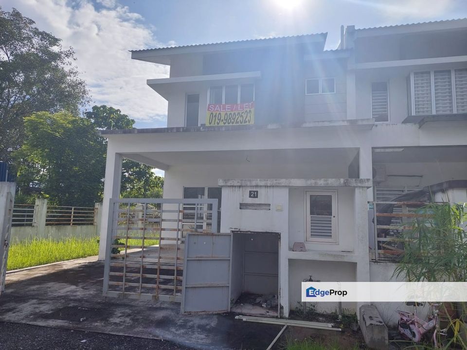 Non Bumi Unit 2 Storey Terrace Desa Sebarau Ulu Yam Lama Batang Kali, Selangor, Batang Kali