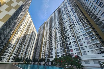 Platinum Splendor Residence