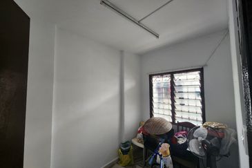 Apartment Taman seri murni fasa 2