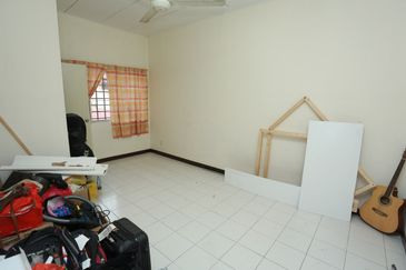 Jalan Desa Coalfields 1/5