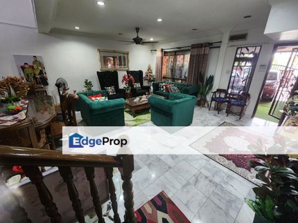 Renovated 2.5 Storey Terrace Taman Rasmi Jaya Ampang Jaya, Selangor, Ampang