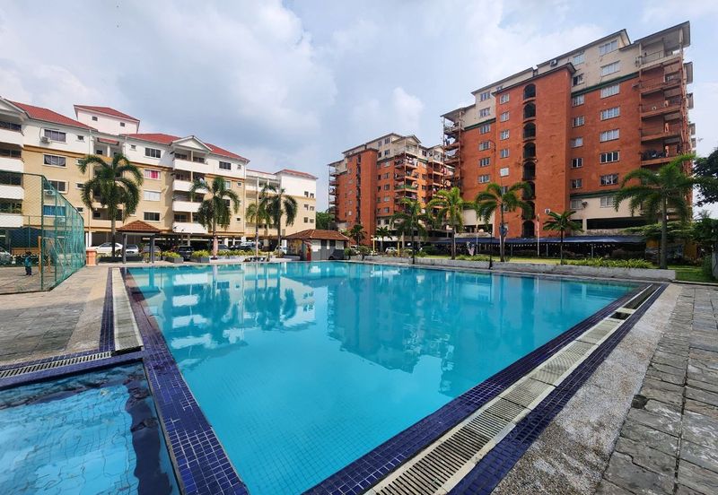 Golden Villa Apartment