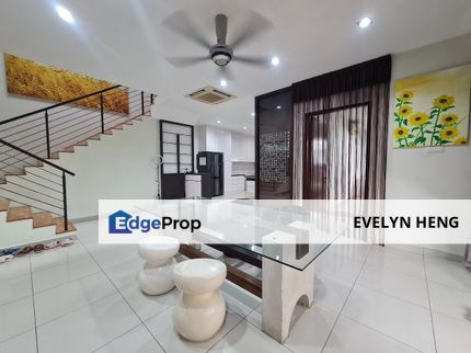 A Semi-Detached House with a spacious layout and fully extended in the JB hub for Sales, Johor, Skudai