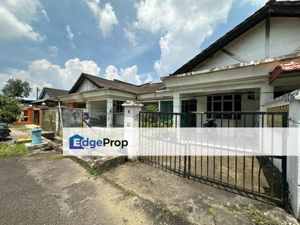 Taman Megah Ria @Jalan Bayan Sigle Story Terrence House full loan , Johor, Masai