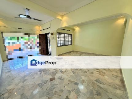Taman kemas / beside kempas 1.5 Storey Terrace House, Johor, Johor Bahru