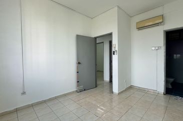 Indah Court Apartment