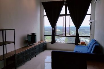 D'Summit Residences @ Kempas Utama