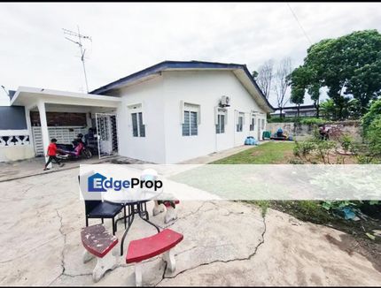 Taman Masai Single Storey Semi-D With Big Land, Johor, Masai