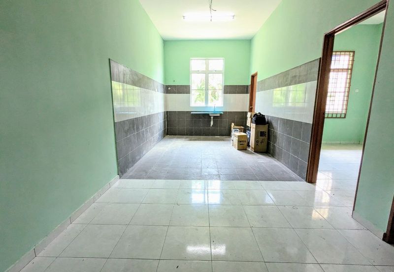 Teres setingkat FREEHOLD Taman Hajah Yon Chenderah Jasin