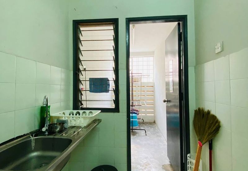 Apartment Pusat Komersil Seksyen 7 Shah Alam