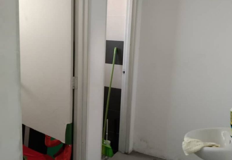 Shop Lot 2 Tingkat Pusat Perniagaan Slim River Perdana