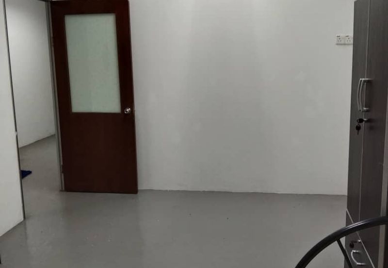 Shop Lot 2 Tingkat Pusat Perniagaan Slim River Perdana