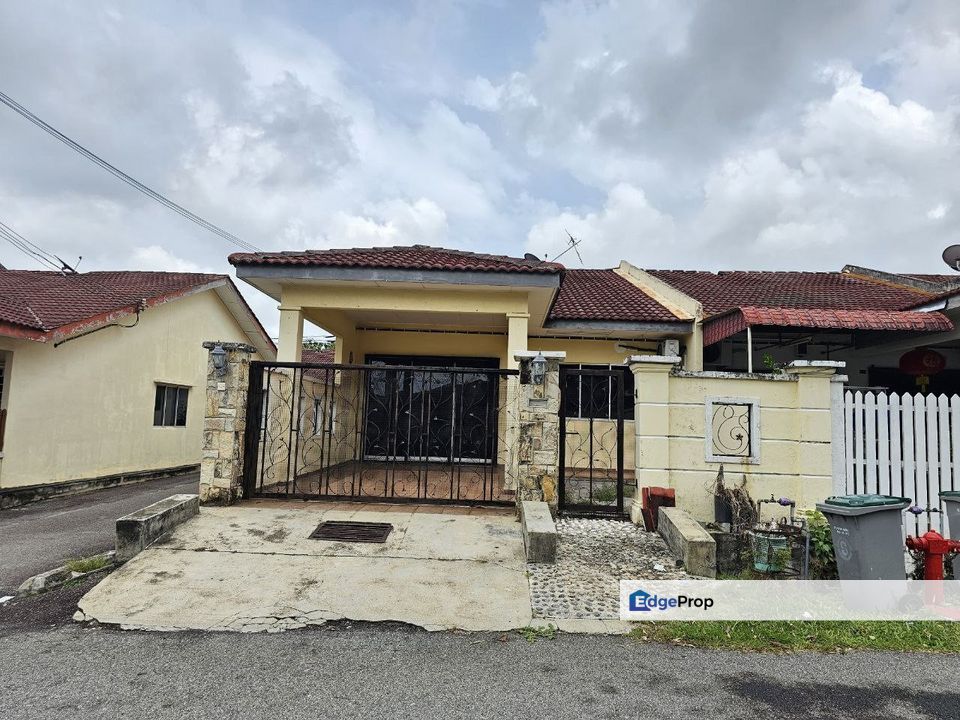 Teres Setingkat End Lot Paya Emas Cheng, Melaka, Cheng