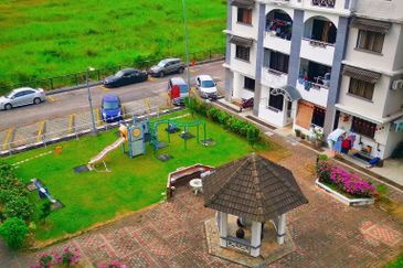 PANGSAPURI PARK VIEW COURT(KENANGA SEK 3