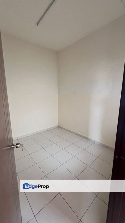 Townhouse Unit Atas Klang Taman Udang Cendana, Selangor, Klang