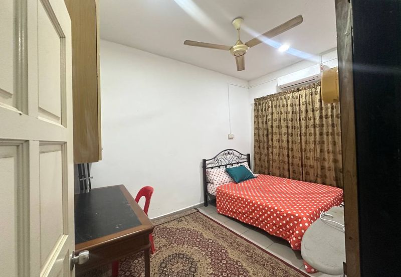 TAMAN SAYA (NIRWANA)