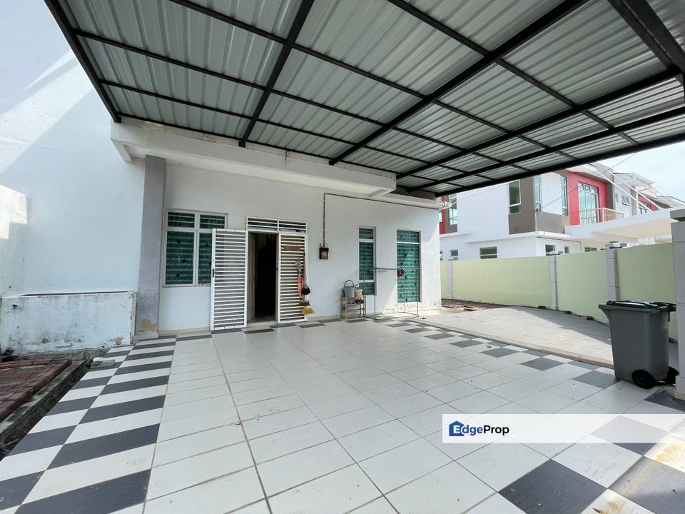 Rumah Semi D dua tingkat Taman Kasa Heights Alor Gajah Freehold, Melaka, 