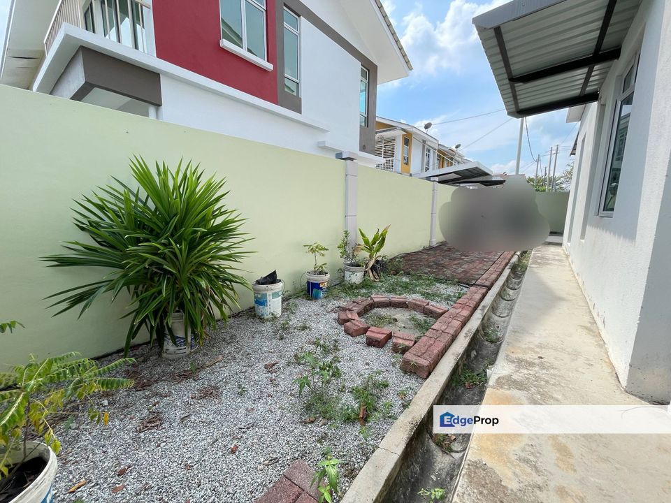 Rumah Semi D dua tingkat Taman Kasa Heights Alor Gajah Freehold, Melaka, 
