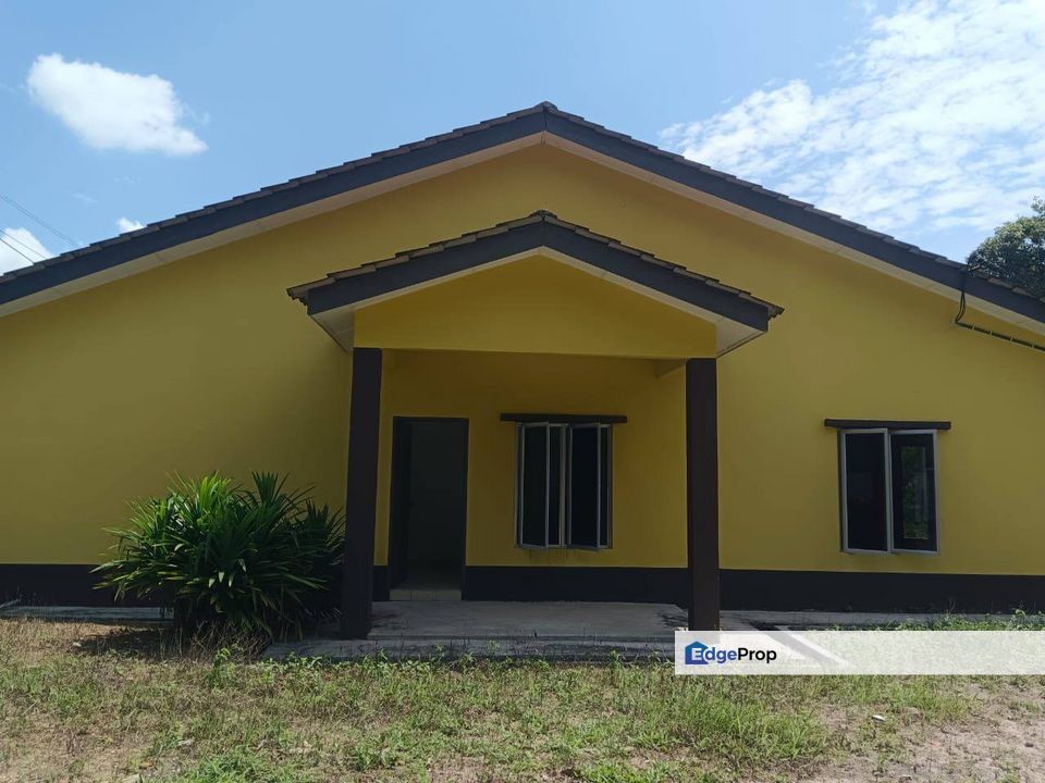 Taman Jasin Height Teres Setingkat Cornerlot, Melaka, 