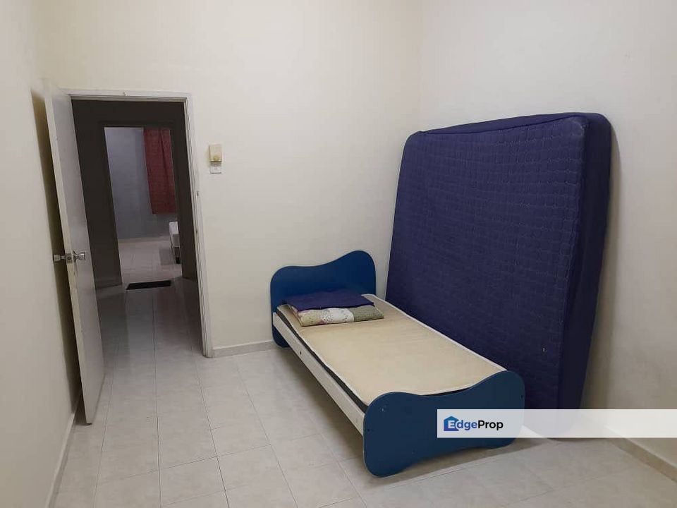 Teres Dua Tingkat Taman Tasik Utama Ayer Keroh, Melaka, Ayer Keroh