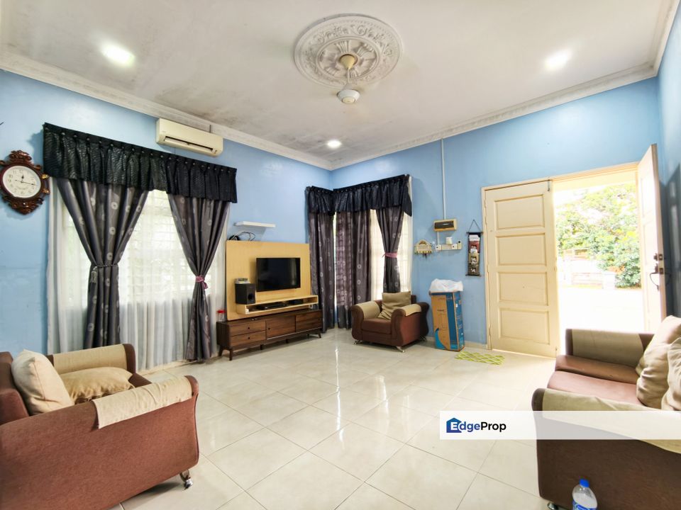 SEMI D TAMAN LESUNG BATU JAYA SINGLE STOREY FREEHOLD, Melaka, 