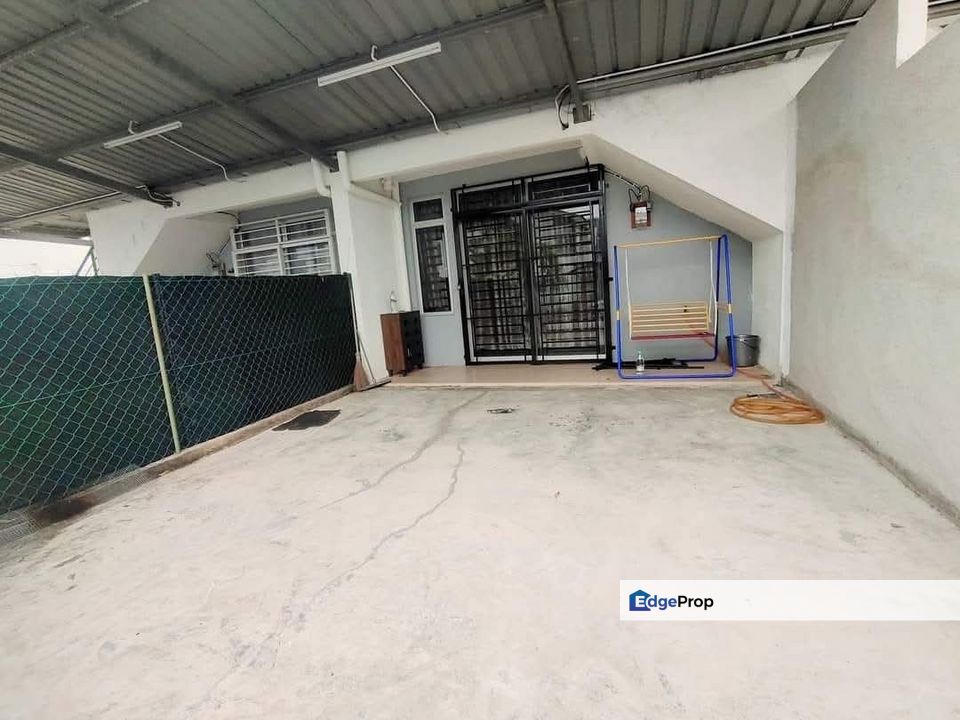 Taman Kelubi Idaman Jasin Rumah Sewa townhouse Ground Floor, Melaka, 