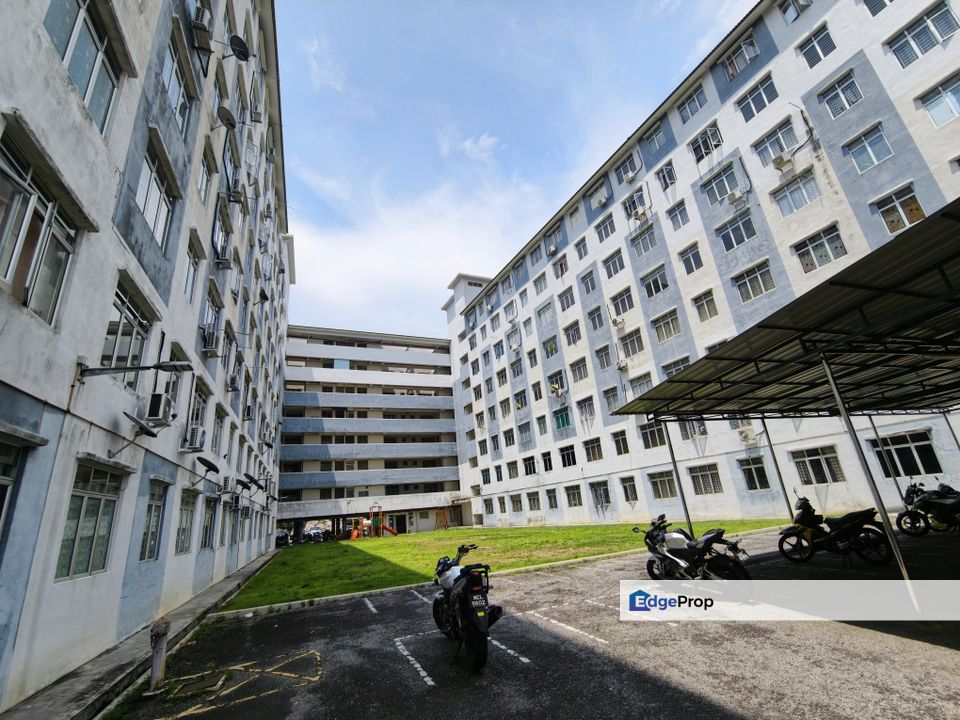 Pangsapuri Sutera Wangi Ground Floor Batu Berendam, Melaka, Batu Berendam