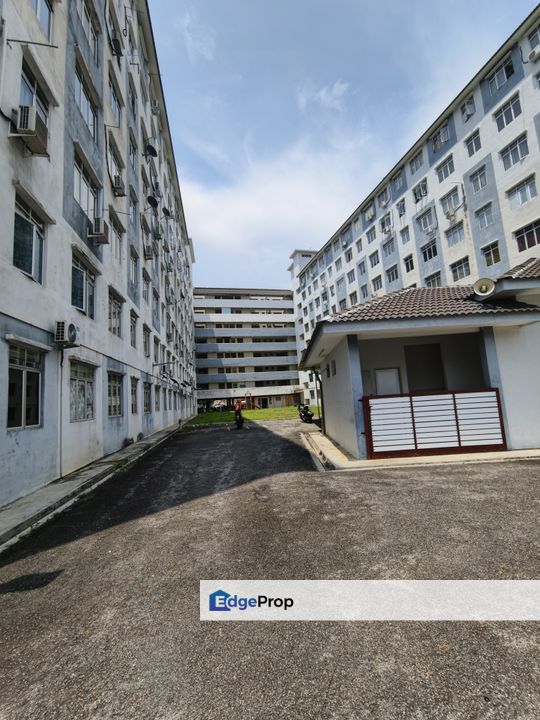 Pangsapuri Sutera Wangi Ground Floor Batu Berendam, Melaka, Batu Berendam