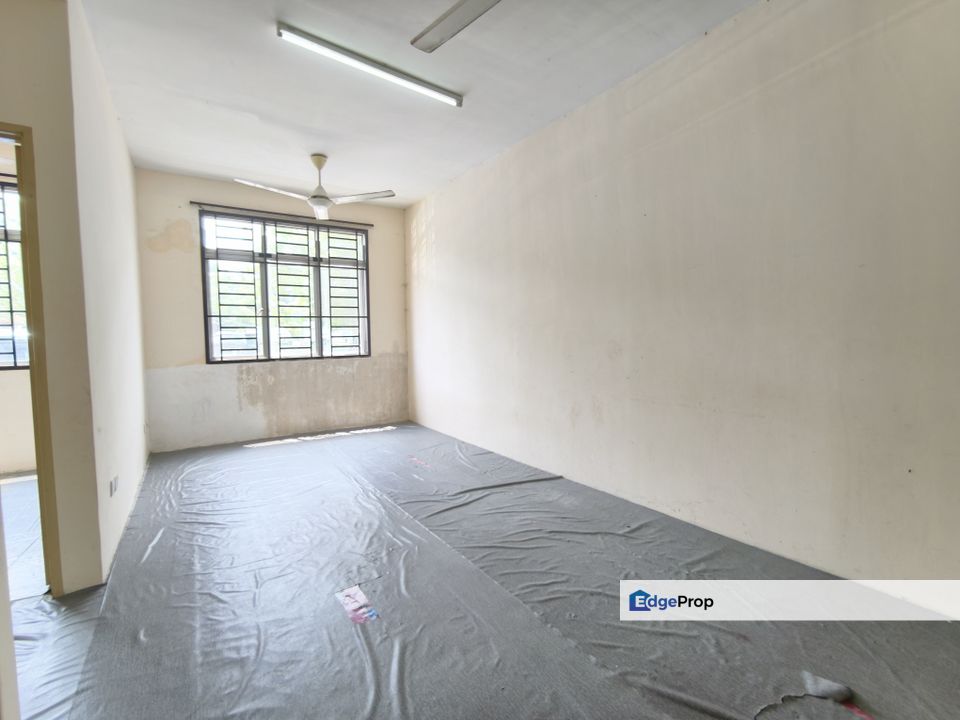 Pangsapuri Sutera Wangi Ground Floor Batu Berendam, Melaka, Batu Berendam