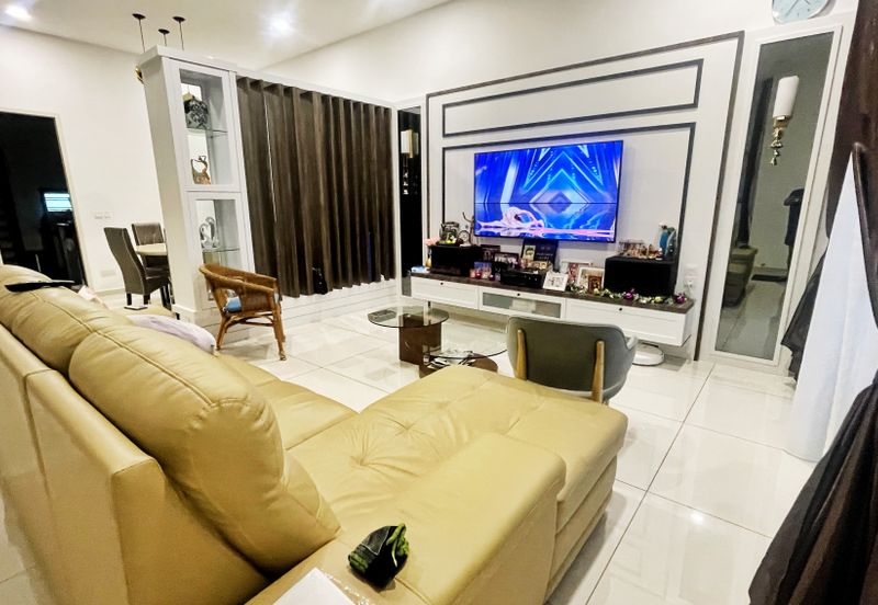 8 Residence