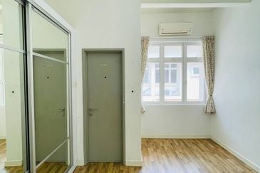 TIARA MELAKA GOLF & COUNTRY CLUB (VILLE