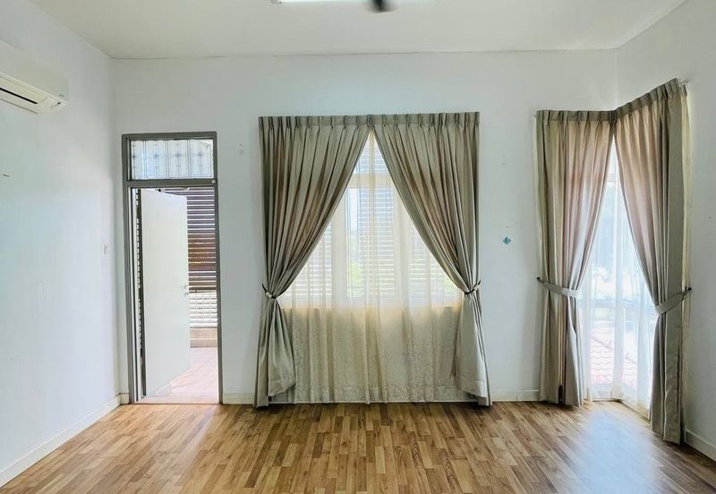 TIARA MELAKA GOLF & COUNTRY CLUB (VILLE