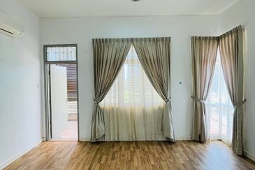 TIARA MELAKA GOLF & COUNTRY CLUB (VILLE