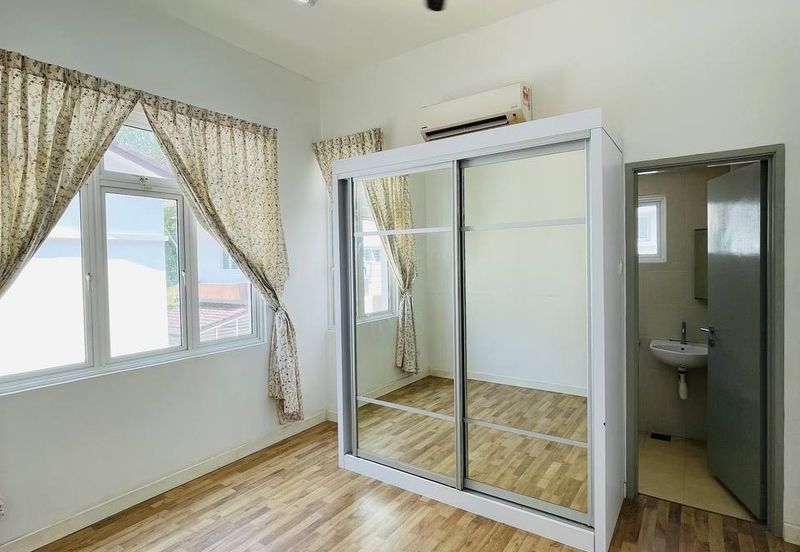 TIARA MELAKA GOLF & COUNTRY CLUB (VILLE