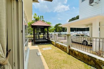 TIARA MELAKA GOLF & COUNTRY CLUB (VILLE