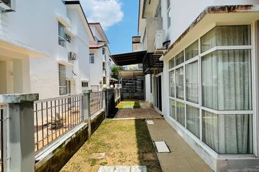 TIARA MELAKA GOLF & COUNTRY CLUB (VILLE