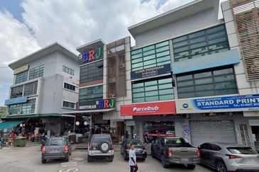 32 Avenue, Bukit Serdang
