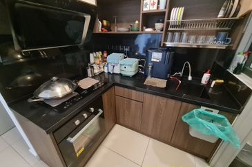 Residensi Legendview