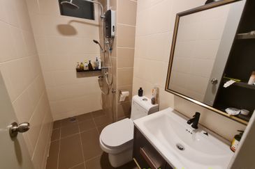 Residensi Legendview