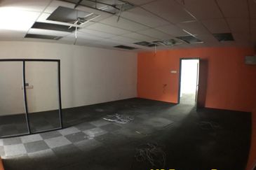 The Reef Rawang Office Lot , FULLY RENOV , Rawang For Rent