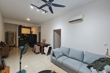 Residensi Legendview